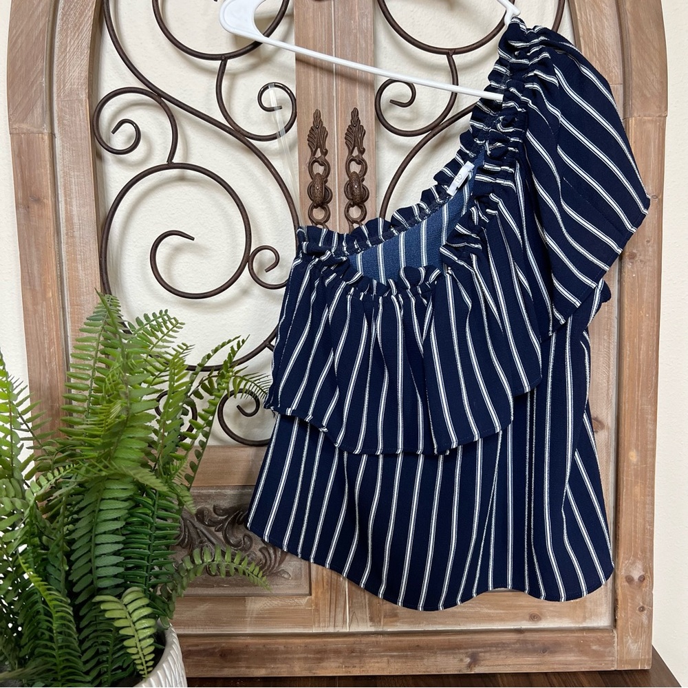 One shoulder navy blouse